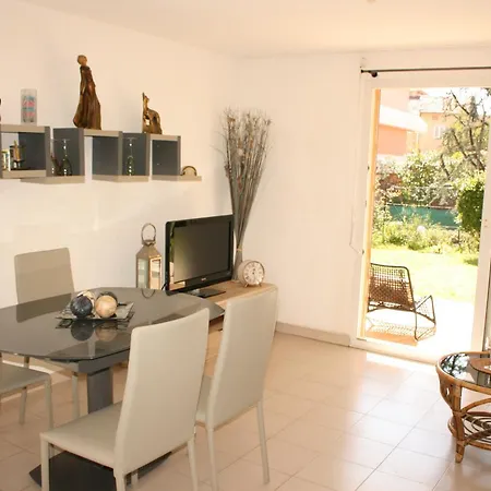 Des Iles Apartment